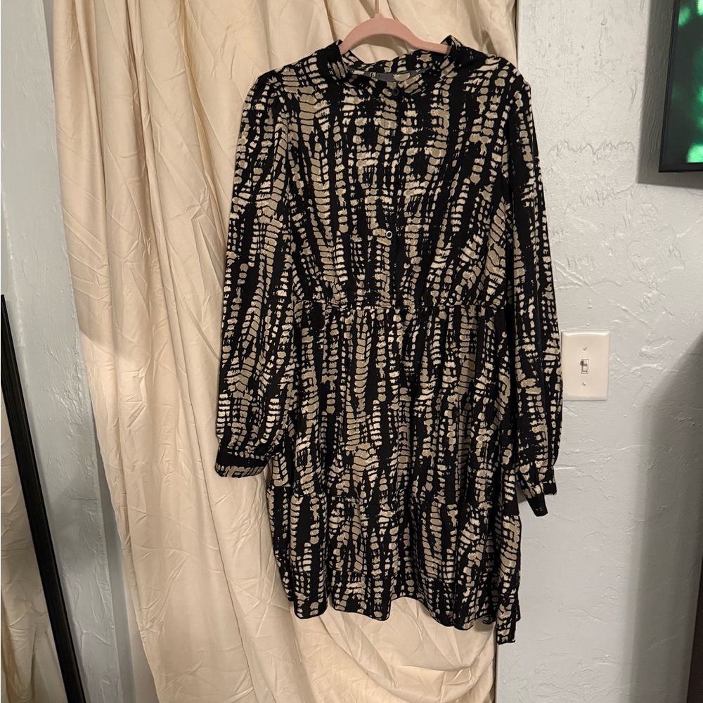 Black and brown print dress